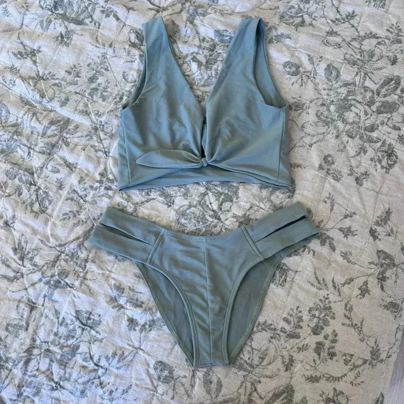 Montce Swim Bikini - Picture 1 of 3